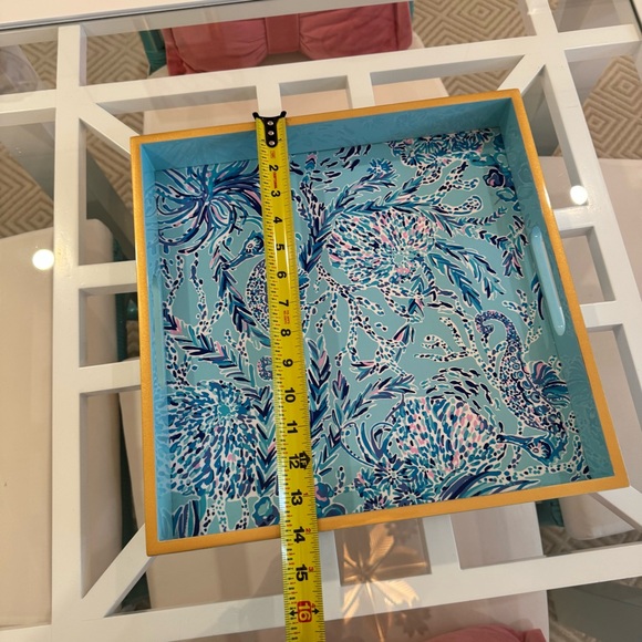 RARE Lilly Pulitzer Lacquer Tray - New Kids on the Dock - Picture 14 of 15